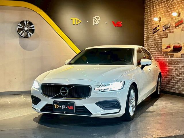 VOLVO富豪 S60  第1張相片