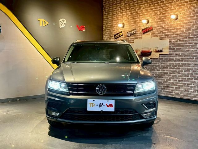 VOLKSWAGEN福斯 TIGUAN  第3張相片