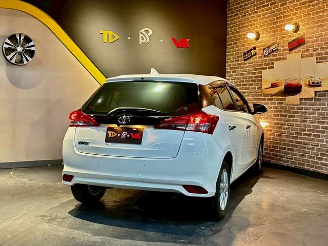 TOYOTA豐田 YARIS  第2張相片