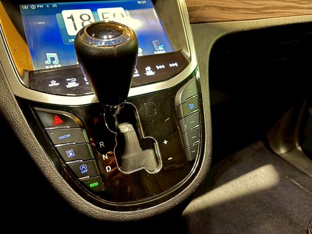 LUXGEN納智捷 M7 TURBO  第16張相片