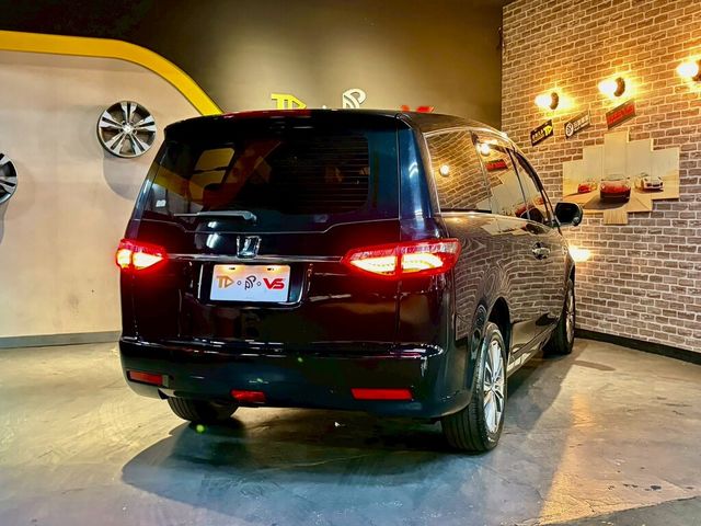 LUXGEN納智捷 M7 TURBO  第2張相片