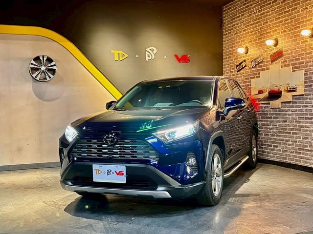 TOYOTA豐田 RAV4  第1張相片