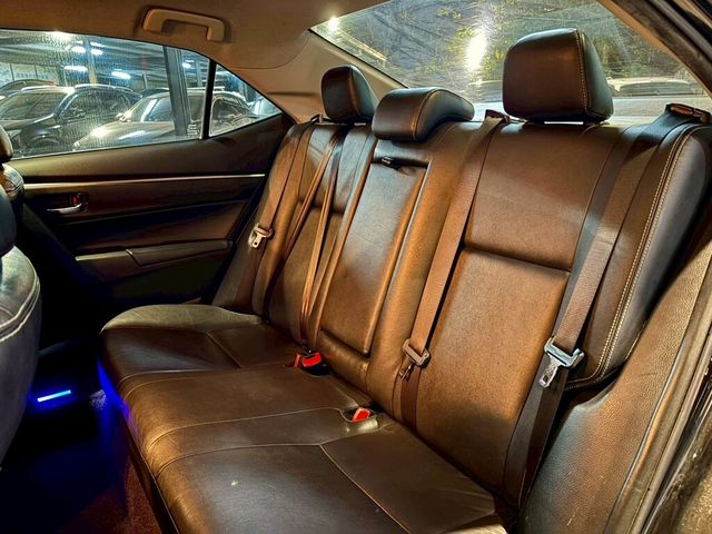 TOYOTA豐田 ALTIS  第10張相片