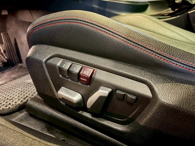 BMW寶馬 320I GT  第13張相片