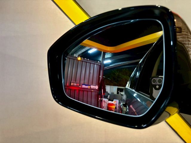 LAND ROVER路華 DISCOVERY SPORT  第8張相片