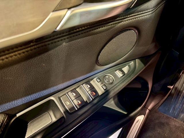 BMW寶馬 X5 XDRIVE35I  第13張相片