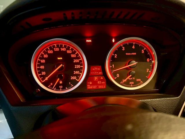 BMW寶馬 X6 XDRIVE35I  第15張相片