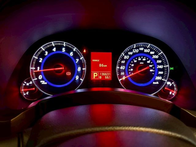 INFINITI無限 FX35  第15張相片