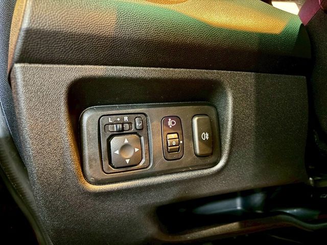 MITSUBISHI三菱 COLT PLUS  第12張相片