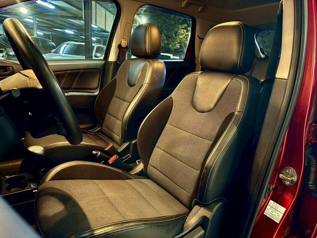 MITSUBISHI三菱 COLT PLUS  第10張相片