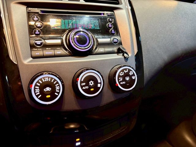 MITSUBISHI三菱 COLT PLUS  第16張相片