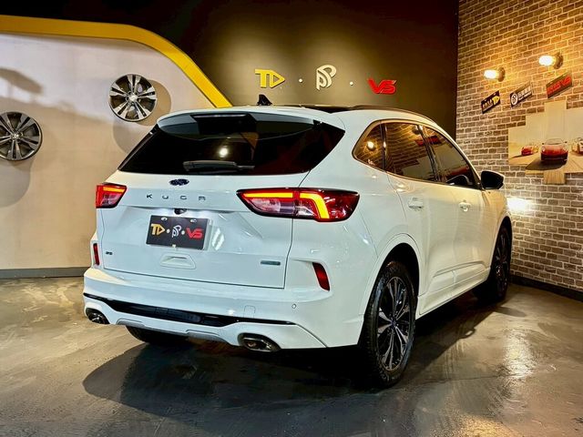 FORD福特 KUGA  第2張相片