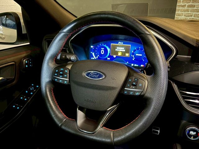 FORD福特 KUGA  第14張相片