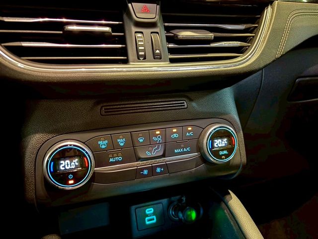 FORD福特 KUGA  第19張相片