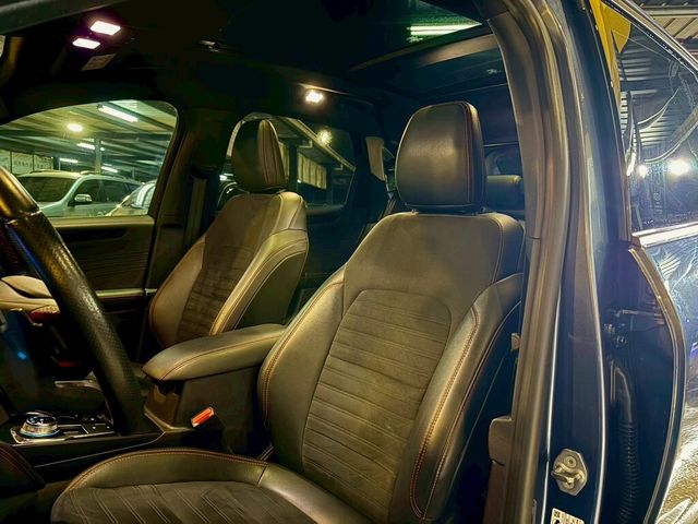 FORD福特 KUGA  第10張相片