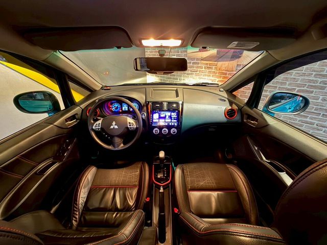 MITSUBISHI三菱 COLT PLUS  第7張相片