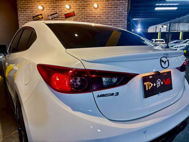 MAZDA馬自達 MAZDA 3  第6張相片