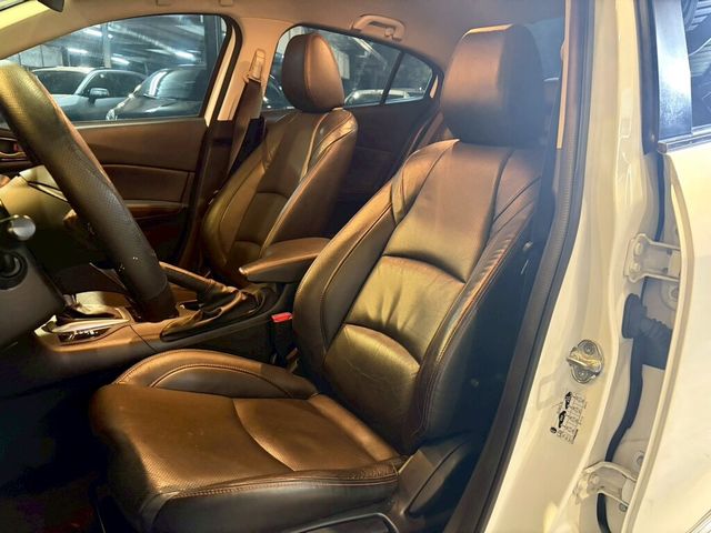 MAZDA馬自達 MAZDA 3  第10張相片