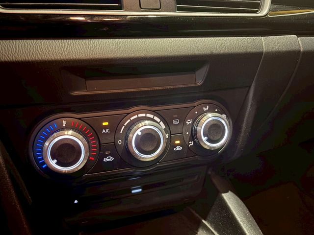 MAZDA馬自達 MAZDA 3  第17張相片