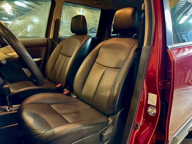 NISSAN日產 LIVINA  第9張相片