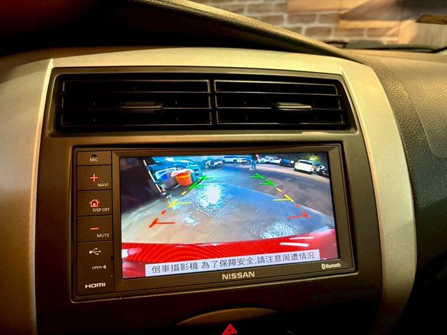 NISSAN日產 LIVINA  第14張相片