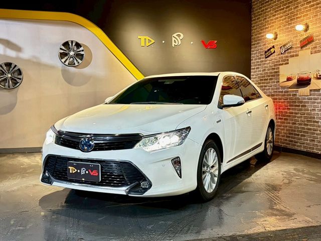 TOYOTA豐田 CAMRY HYBRID  第1張相片