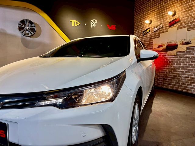 TOYOTA豐田 ALTIS  第5張相片