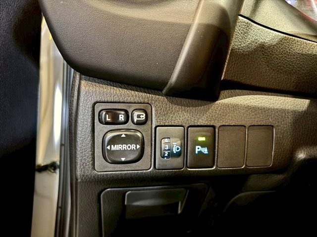 TOYOTA豐田 ALTIS  第12張相片