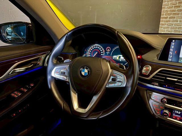 BMW寶馬 730I  第13張相片