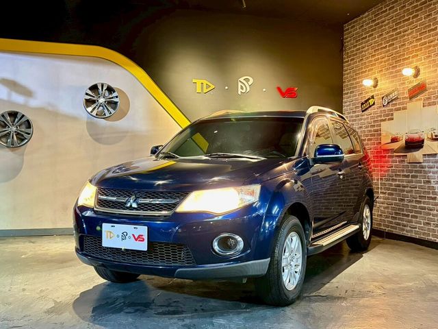 MITSUBISHI三菱 OUTLANDER  第1張相片