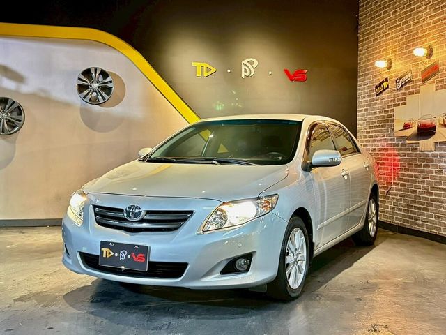 TOYOTA豐田 ALTIS  第1張相片