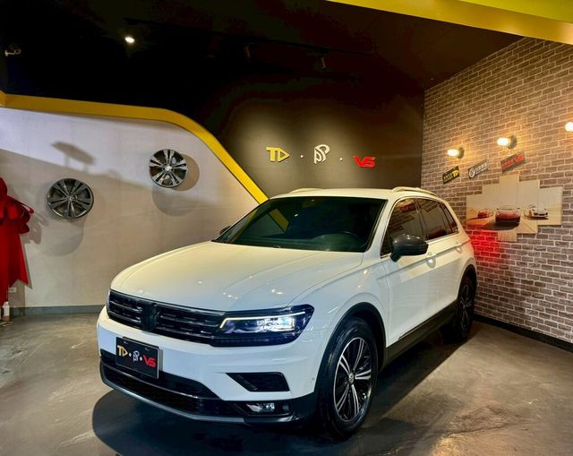 VOLKSWAGEN福斯 TIGUAN  第1張相片
