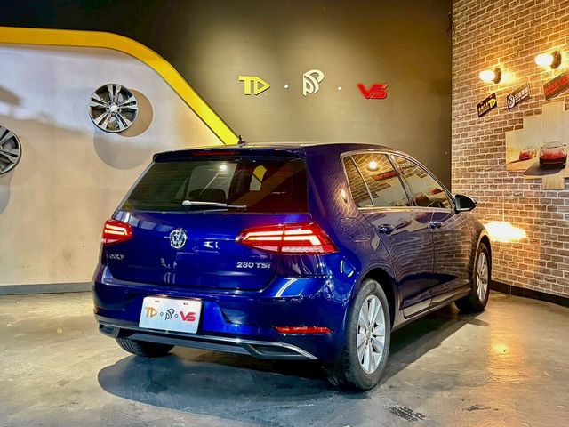 VOLKSWAGEN福斯 GOLF  第2張相片