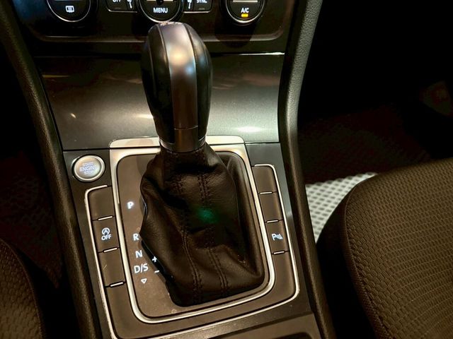 VOLKSWAGEN福斯 GOLF  第17張相片