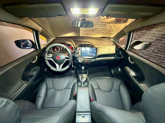 HONDA本田 FIT  第7張相片