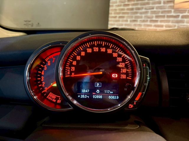 MINI迷你 ONE  第12張相片