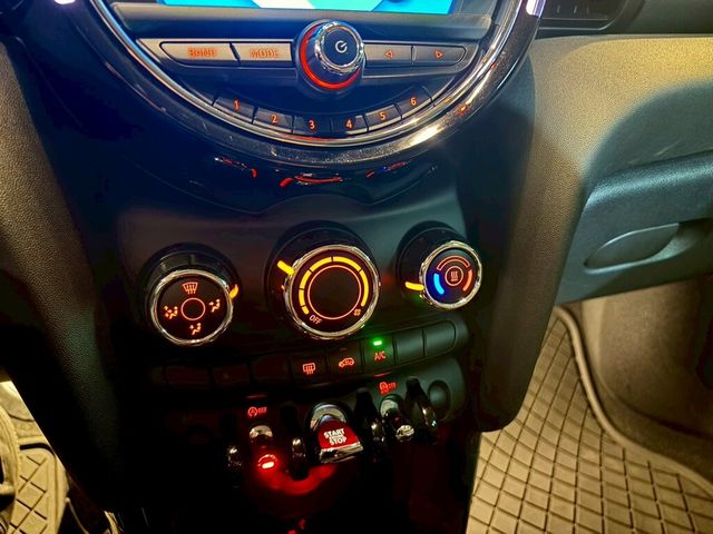 MINI迷你 ONE  第14張相片