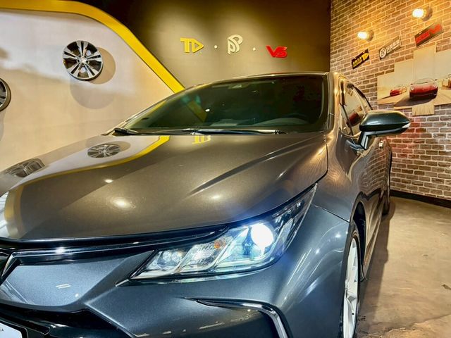 TOYOTA豐田 ALTIS  第5張相片