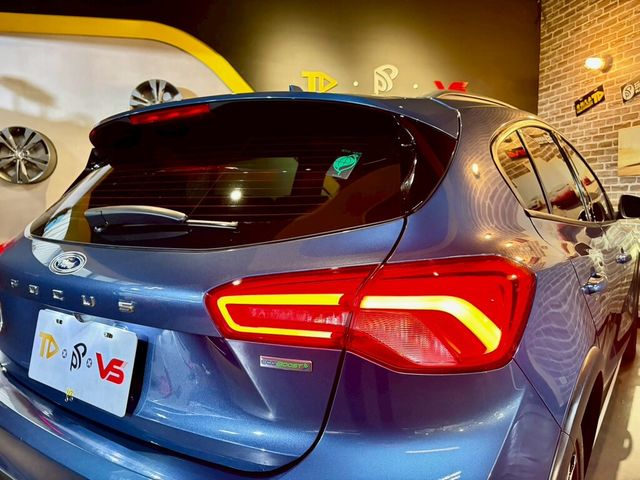 FORD福特 FOCUS ACTIVE  第6張相片
