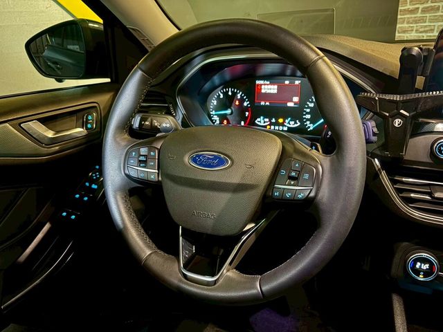 FORD福特 FOCUS ACTIVE  第14張相片