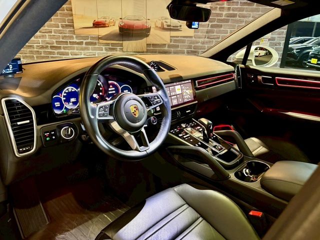 PORSCHE保時捷 CAYENNE  第13張相片