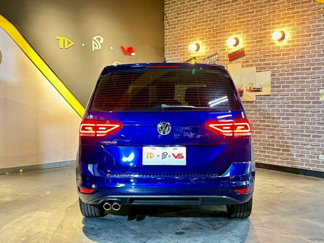 VOLKSWAGEN福斯 TOURAN  第4張相片