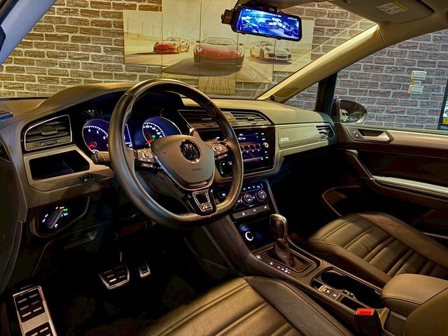 VOLKSWAGEN福斯 TOURAN  第9張相片