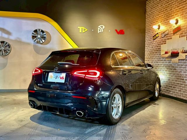 M-BENZ賓士 A180  第2張相片