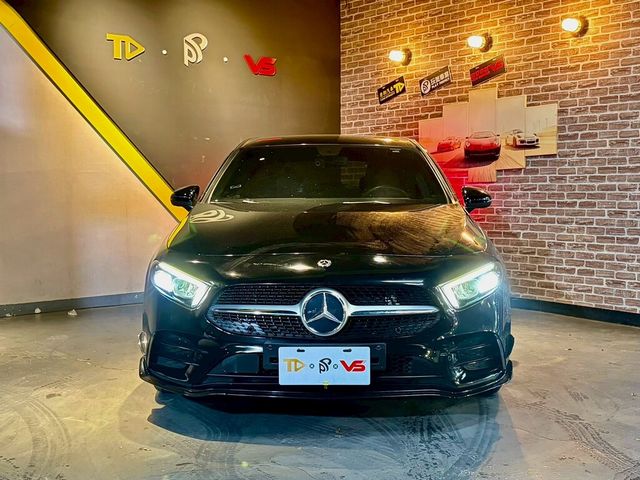 M-BENZ賓士 A180  第3張相片
