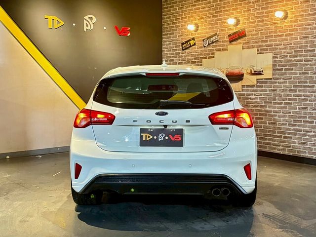 FORD福特 FOCUS ST  第4張相片