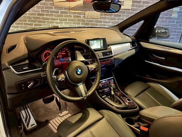 BMW寶馬 220I  第9張相片
