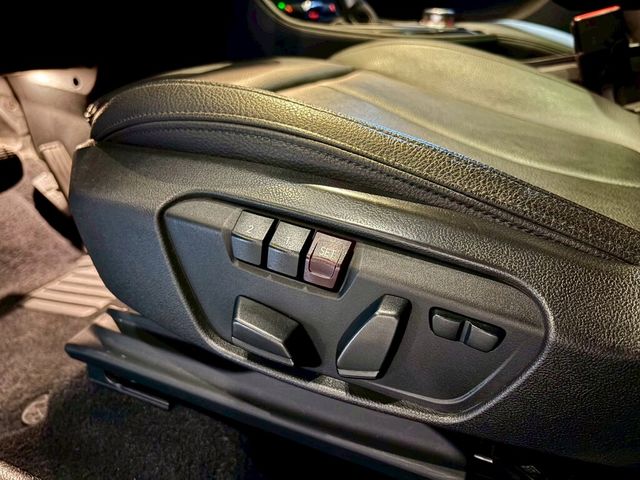 BMW寶馬 220I  第13張相片