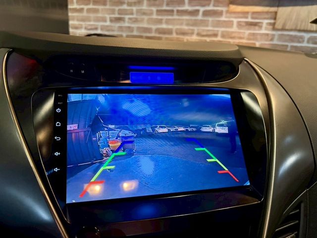 HYUNDAI現代 ELANTRA  第18張相片