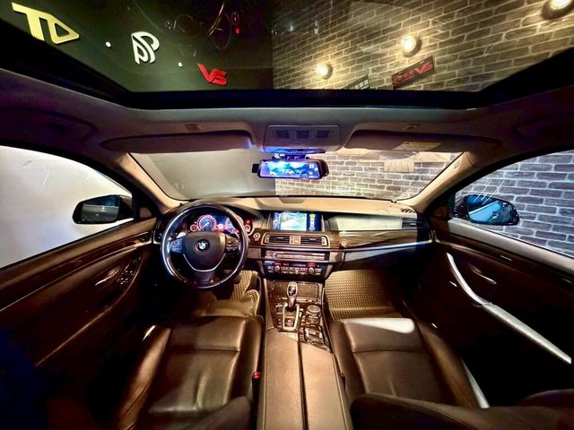 BMW寶馬 528I  第7張相片